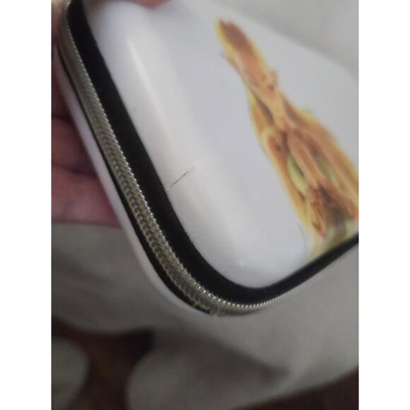 Nintendo 3DS Zelda Case White Zip Around Protector - Picture 3 of 7